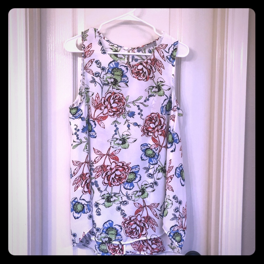 Daniel Rainn sleeveless blouse